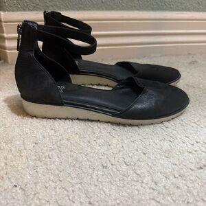 Eileen Fisher Emmet Ankle Strap Ballerina Flats Nubuck d'Orsay Sandals Black 6